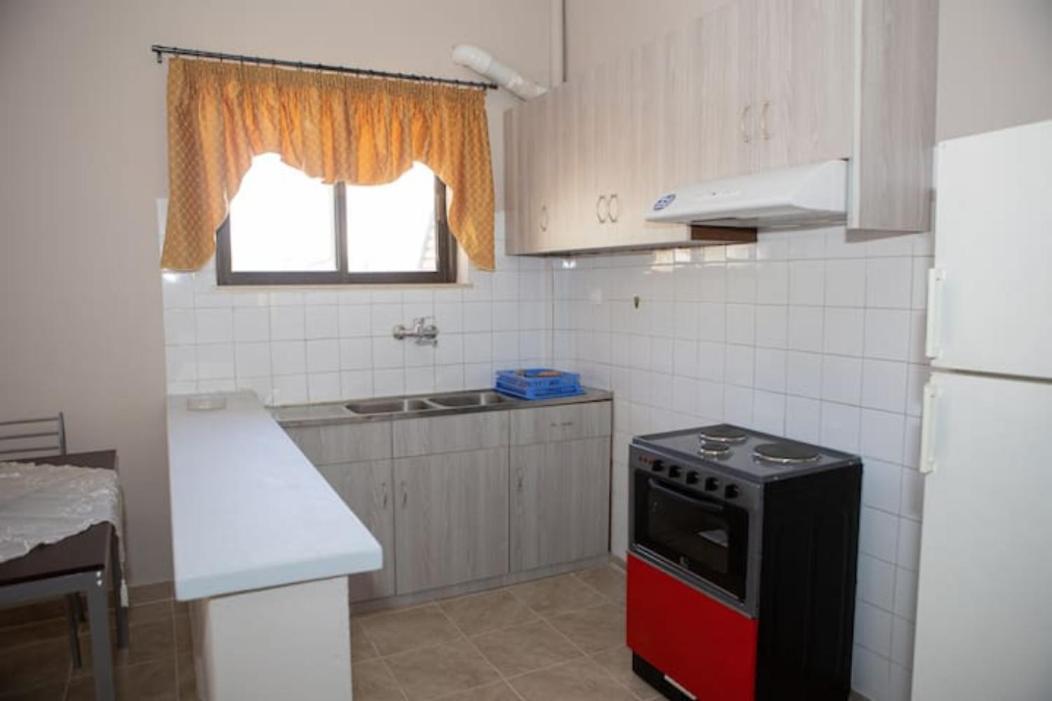 Vasileiou Apartments Kamena Vourla Exterior photo